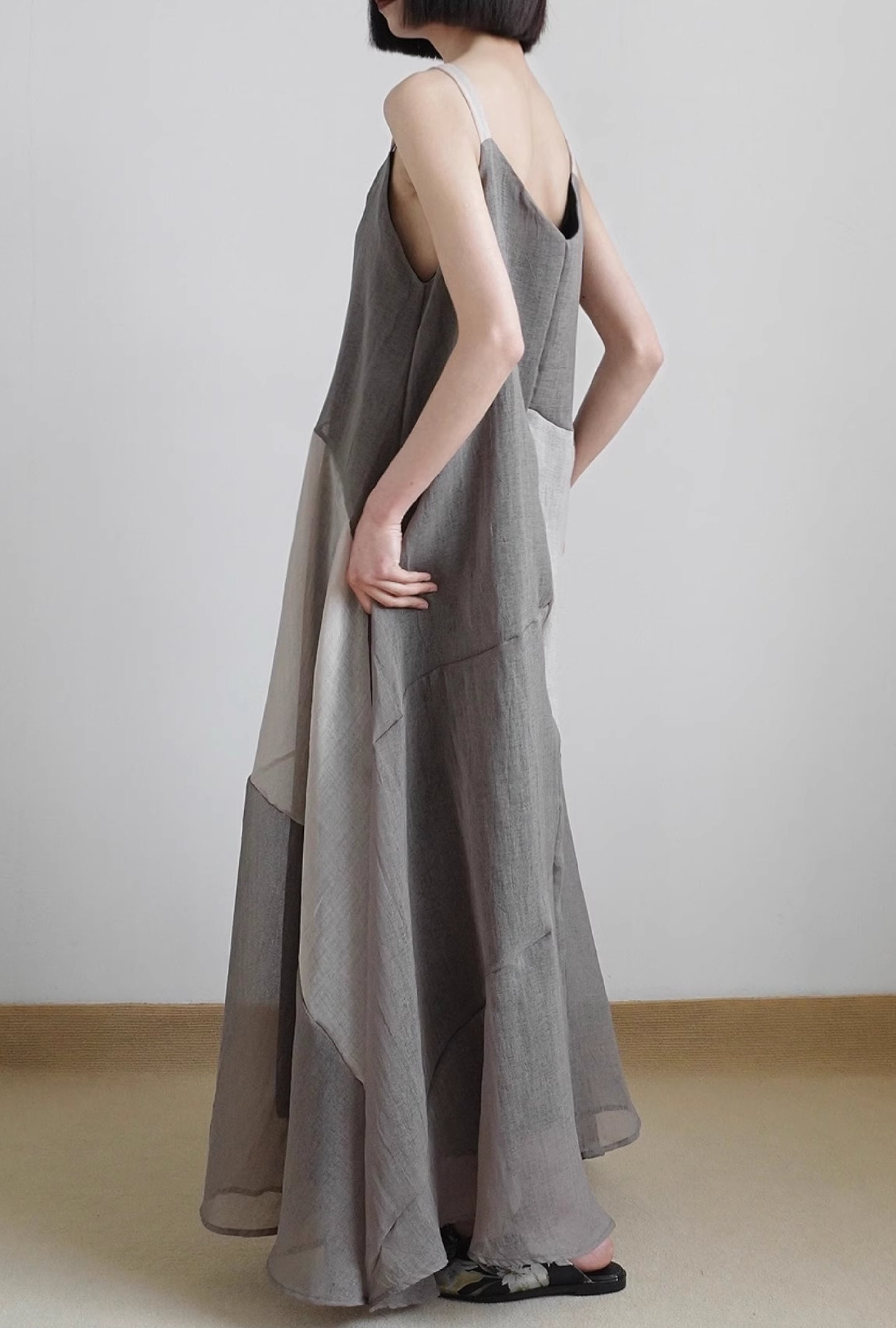 Linen asymmetry dress