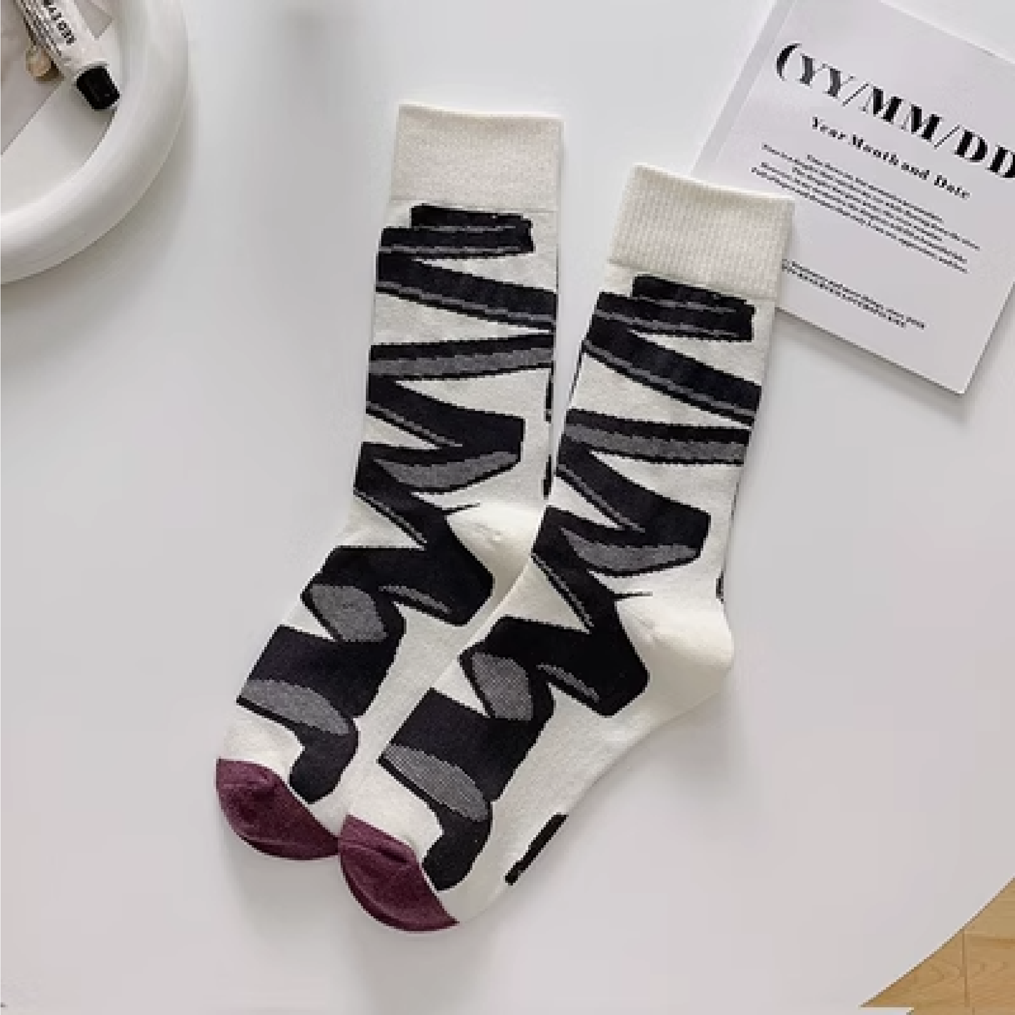 ribbon design socks