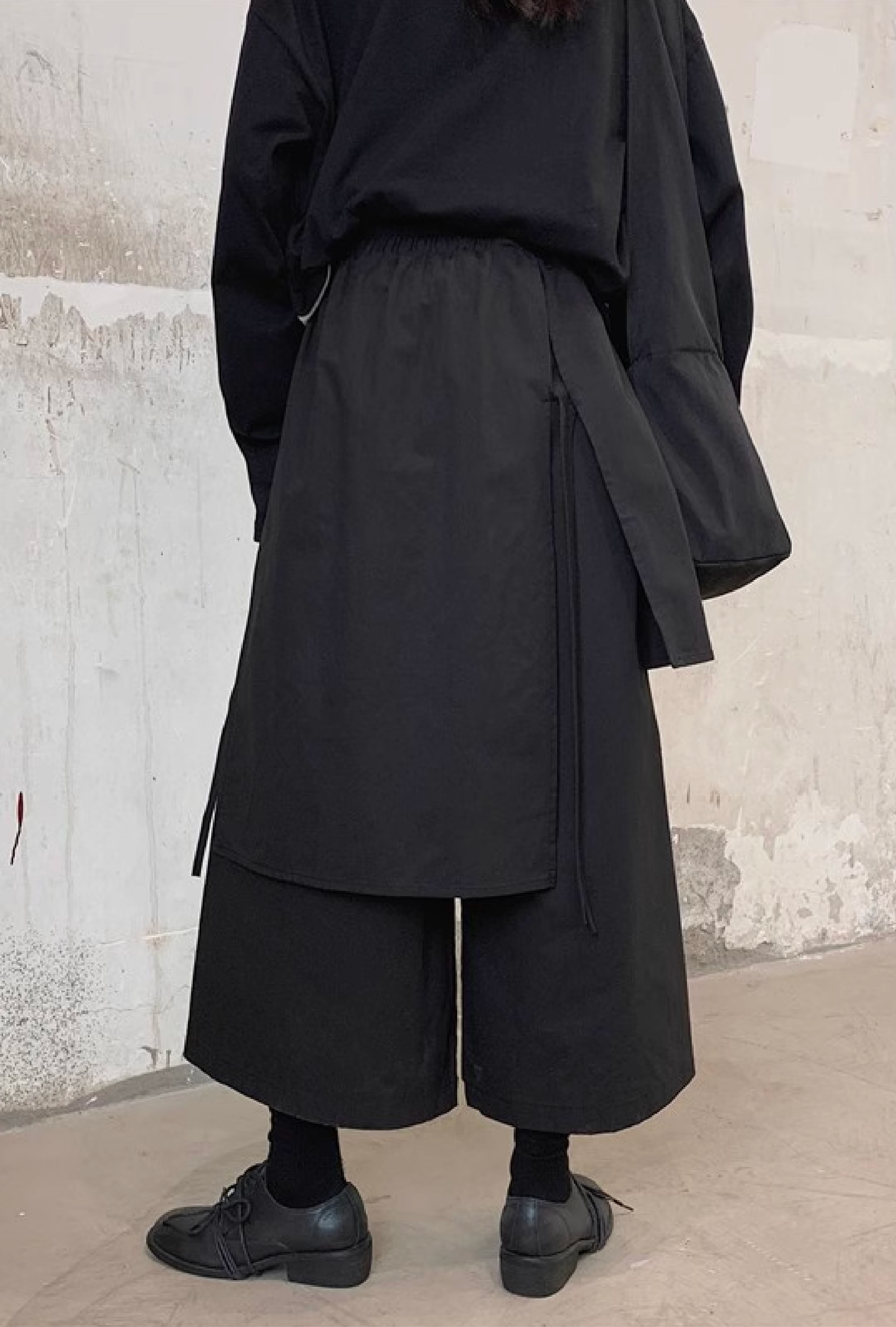 irregular wide leg pants